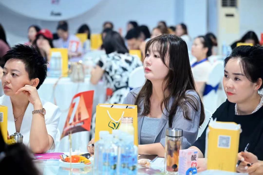 名媛紀要丨2024新品發布會，圓滿召開